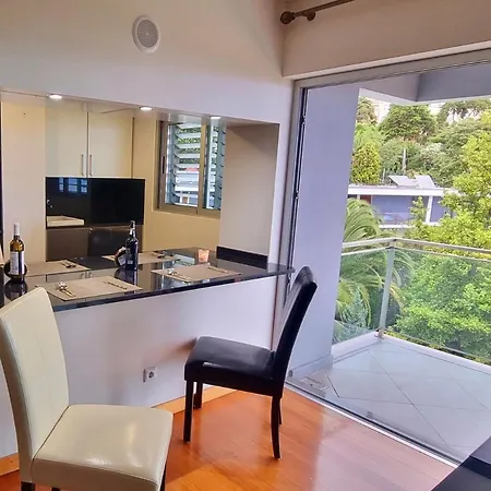 Summer Stay, Ocean Views, Big Spaces Sea Air